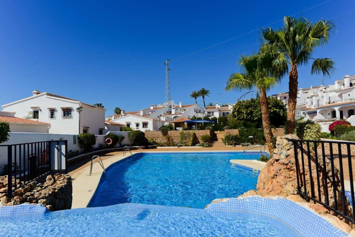 Capistrano Pueblo Apartment Nerja Exterior foto